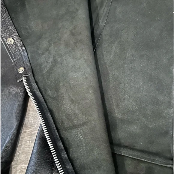 Men’s Diamond Plate Black Leather Motorcycle Chaps, Size Extra Large. - Picture 6 of 16